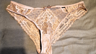 Die Höschen meiner Frau