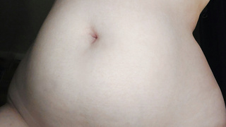 Ganz Körper Bild mit großen Brüsten und Brustwarzen