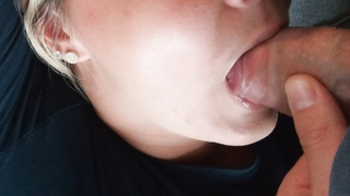 Meine Ehefrau beim blasen