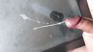 Mein Schwanz musste mal wieder bearbeitet werden.