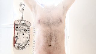 Heiß und sexy im Hotelbad im Urlaub