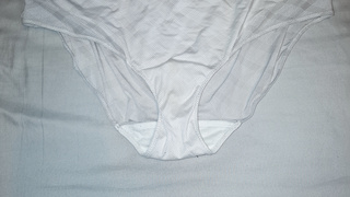 Die Höschen meiner Frau . Part 2