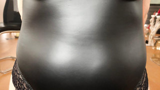 Ich und meine Titten setzen sich in Szene