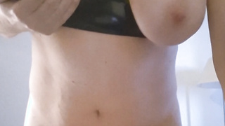 Cum Tribute auf die Dicken Titten