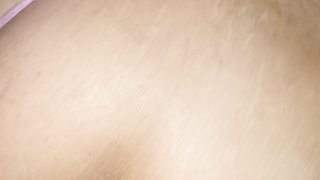 Sie liebt es doggy genommen zu werden