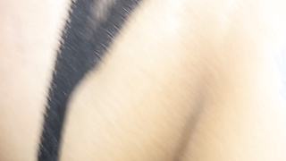 Sie liebt es doggy genommen zu werden