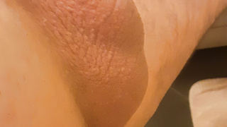 Rasierter Penis vom Behaarten Mann.