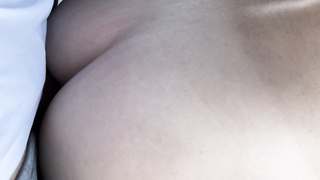 Sexy, zeigefreudig und willig