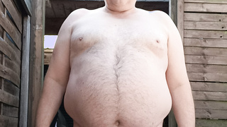 Nackt  drinnen und  draußen