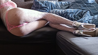 Lange Beine und mein süßer Arsch für Euch