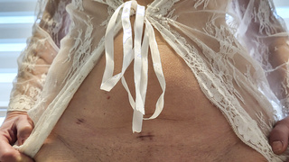 Finde das Haar in der Muschi