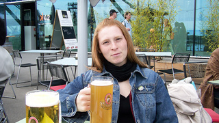 JZ, 160 cm, 52 KG, 24 Jahre, 75B