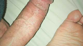 Benutze Sexy füße und Hände während sie schläft