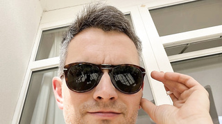 Das bin ich mal ein paar Bilder von mir, hoffe es gefällt:)