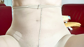 Spaß mit Strumpfhose/Nylons