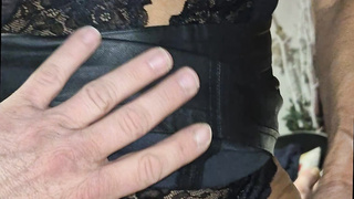 Die Nachbarin in sexy Dessous