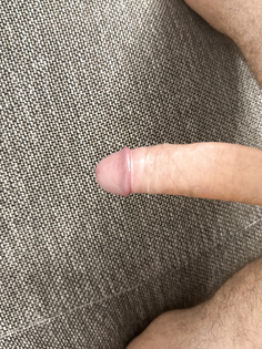 Junger Penis kurz vorm abspritzen