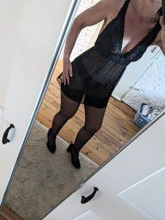 Tiefer Einblick in meine Muschi