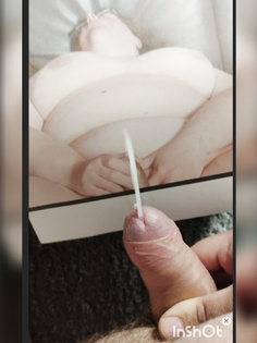 Cumshot auf Muschi72