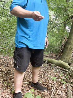 Erster Waldspaziergang
