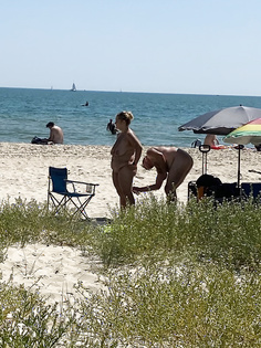 Ein guter Tag am FKK-Strand.