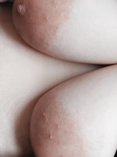 Meine Titten ich liebe es Titten zu zeigen