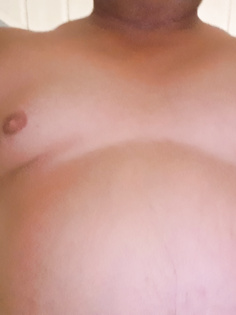 Mal eine Brust für die Frauen hier