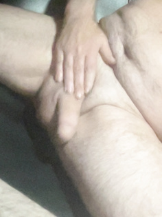 Bodyshow mit dickem Schwanz