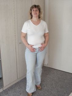 Ines zeigt sich gern nackt