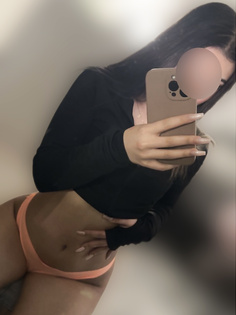 19 jähriges türkisches Model mit Fickfigur