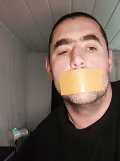 Meine Nachbarin hat mich gefesselt da ich ferech war