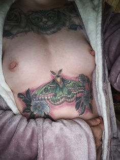 Ich und meine Tattoo Brüste