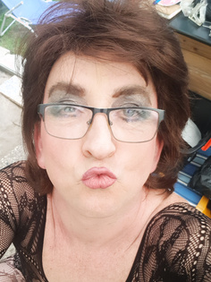 Crossdresser quer Beet