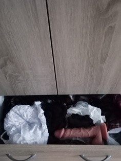 Kleiner ein Blick von meine dildo und Dessous