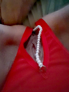 Muschi zeigen mit und ohne...