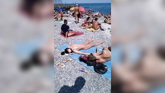 Am FKK Strand gefilmt