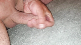 Abspritzender Schwanz