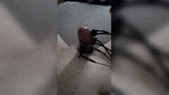 Erneut ein geil orgasmus mit Estim