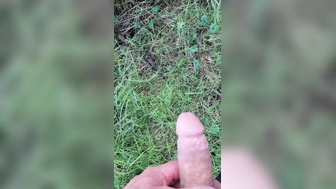 Pissen in der Natur