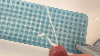 Heftige Ladung  abgespritzt