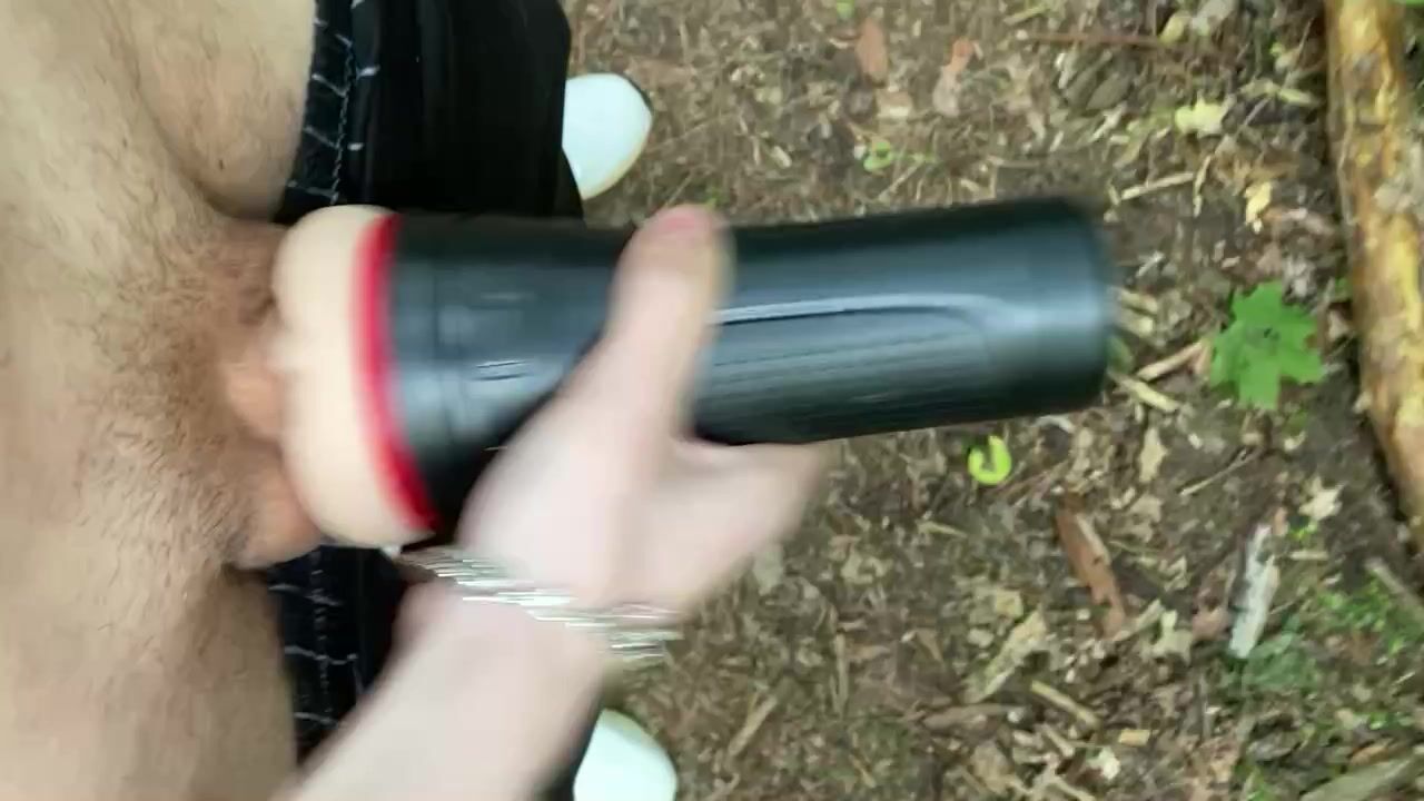 Taschenmuschi draußen