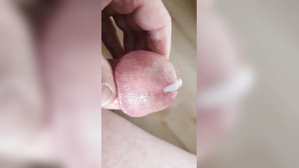 Mit steifen Schwanz aufgewacht