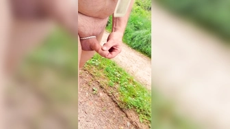 Beim Nacktwandern gefilmt
