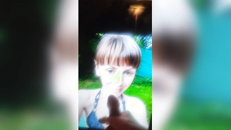 Ich spritze auf Foto von Christina 30