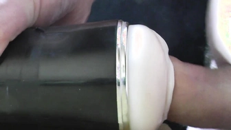 Latexmuschi bis zum Erguss gefickt