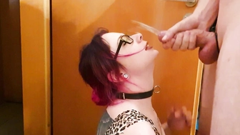 Geiler Blowjob mit Gesichtsbesamung