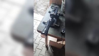 Ich habe Spaß in einer Hütte