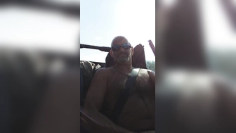 400 km nackt durch Deutschland auf der Autobahn