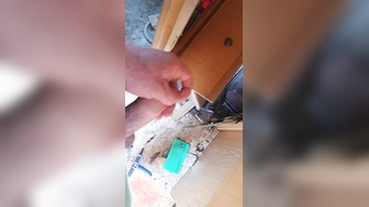 Auf der Arbeit im alten Wohnmobil