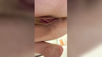 Hoteldusche vollpissen